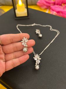 Zaveri Elegant Necklace &amp; Earring Set