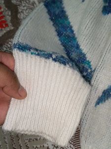 Bow Sweater