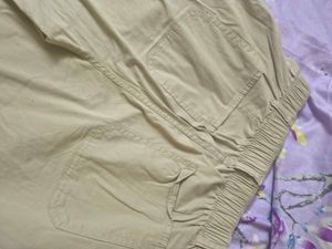 Khaki Cargo Pants(Size L)