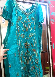 Thread Work Kurta