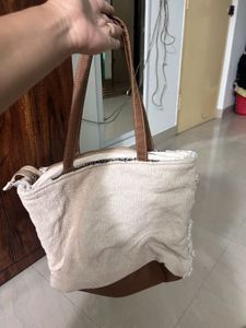 Crochet Hand Bag