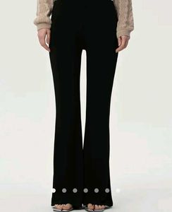 SAVANA Flared Pants