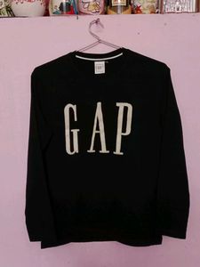GAP Full Sleeves Tshirt