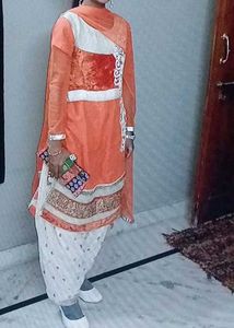 Punjabi Suit