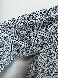 Women Top Black White
