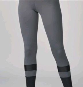 Imported Mesh Jeggings