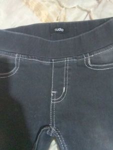 Zudio Jeans For 2-4 Years Girl