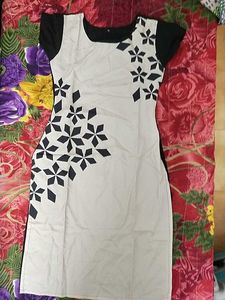 Kurti Cream Nd Black Colour