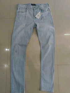 Light Wash Distressed Jeans