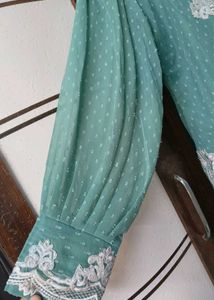 New Stylish Pakistani Dress