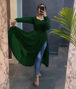 Elegant Green Naira Cut
