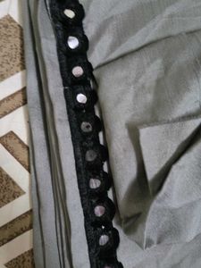 Grey saree with blouse piece