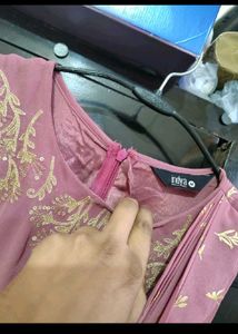 😍gown+eyelashes+purse combo😍 indya gown