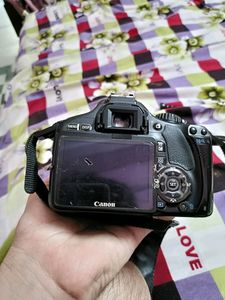 Professional Canon D 550 Canera
