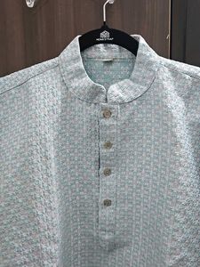 Elegant Men&#39;s Kurta