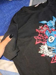 Leotude Graphic Tee
