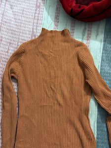 Ribbed Knit Button-Up Top