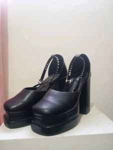 Trendy Korean valentino Heels For Women