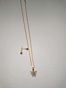 Butterfly Pendant Necklace with earrings