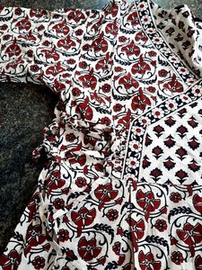 Floral Print Wrap Top