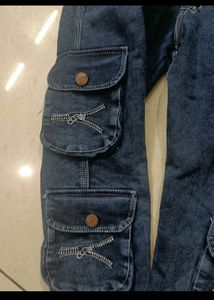 Trendy 8 Pockets Cargo Jeans, Size 28