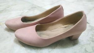 Elegant Pink Block Heel Pumps