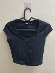Scoop Neck Crop Top