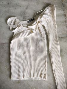 ZARA BODY FITTED TOP