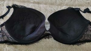 ✨La Senza Beyond Sexy Classic Plunge Bra✨