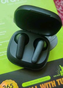 Oraimo Wireless Earbuds - Brand New