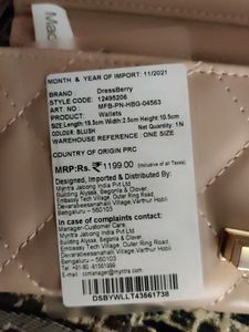 DressBerry Wallet