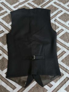 Classic tailored made Vest