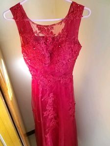 Elegant Red Lace Party Dress