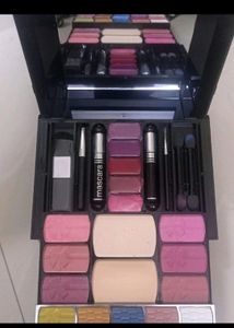 New Makeup Box (Exchage Also Available)
