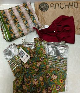 Acchho Suit Set S