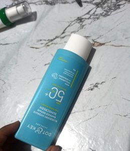 Sunscreen&amp; Facewash ✨