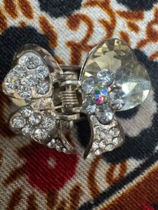 4 Sparkly Crystal Hair Clips