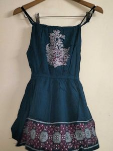 Sleeveless Blue Embroidered Short TOP/kurti