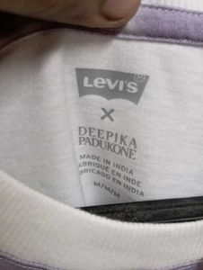 Levi&#39;s X Deepika Padukone Tie&amp; Die Top