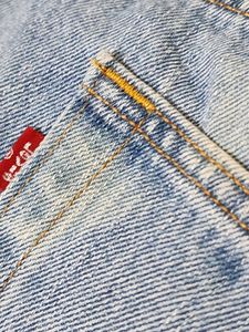 Vintage Levi&#39;s 501 Jeans - Light Wash