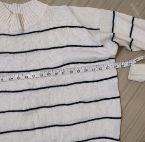 📍SALE📍Striped Sweater 🎀