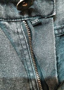 Gray Denim Jeans Size 26 To 28 inches