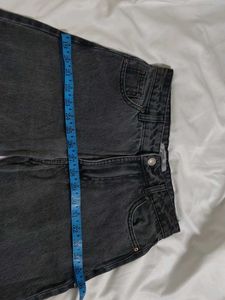 straight jeans