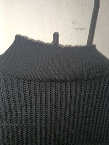 Sleeveless Knit Top