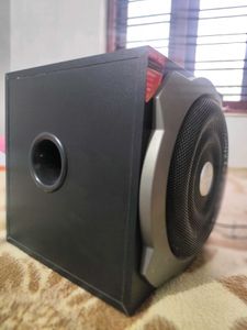 Subwoofer F&amp;D 6.5 Inch With Box