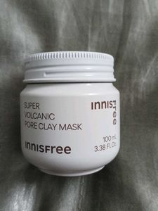 Innisfree Volcanic Clay Mask