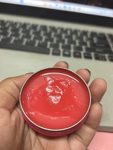 Vaseline lip Therapy