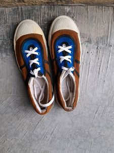 Sports Shoes For Men