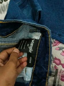 4 wrangler pants