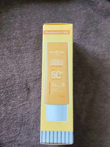 Dot &amp; Key Super Bright Sunscreen